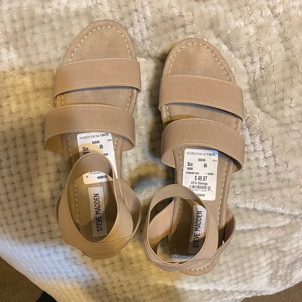 Steve Madden flatforms